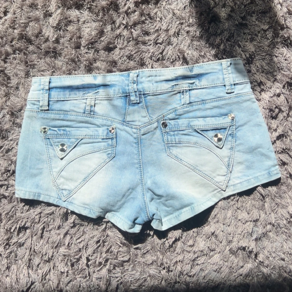 Lågmidjade jeansshorts  - 3