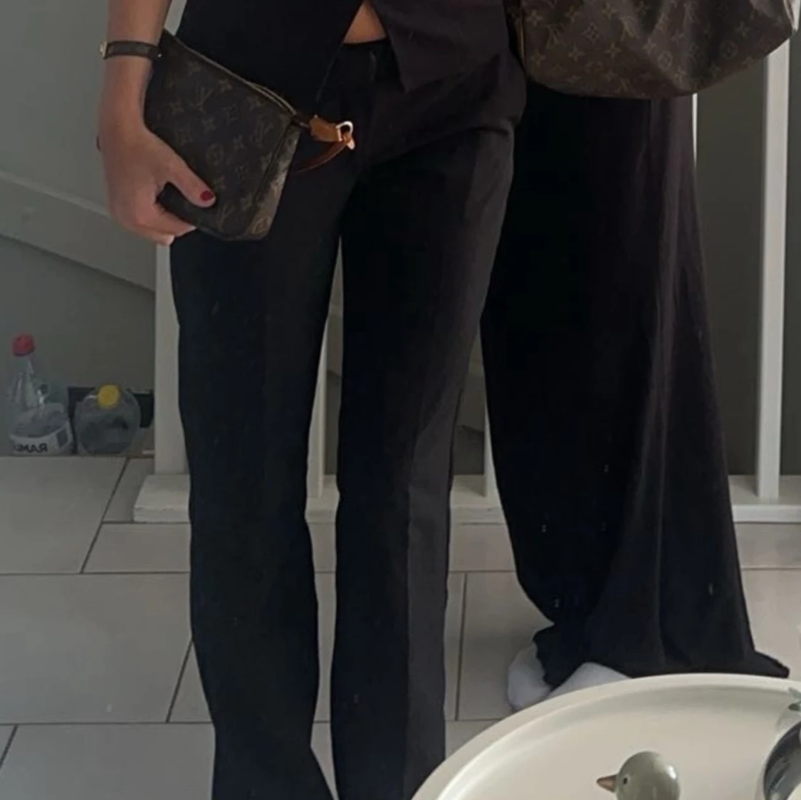 Svarta kostymbyxor med rak passform - 2