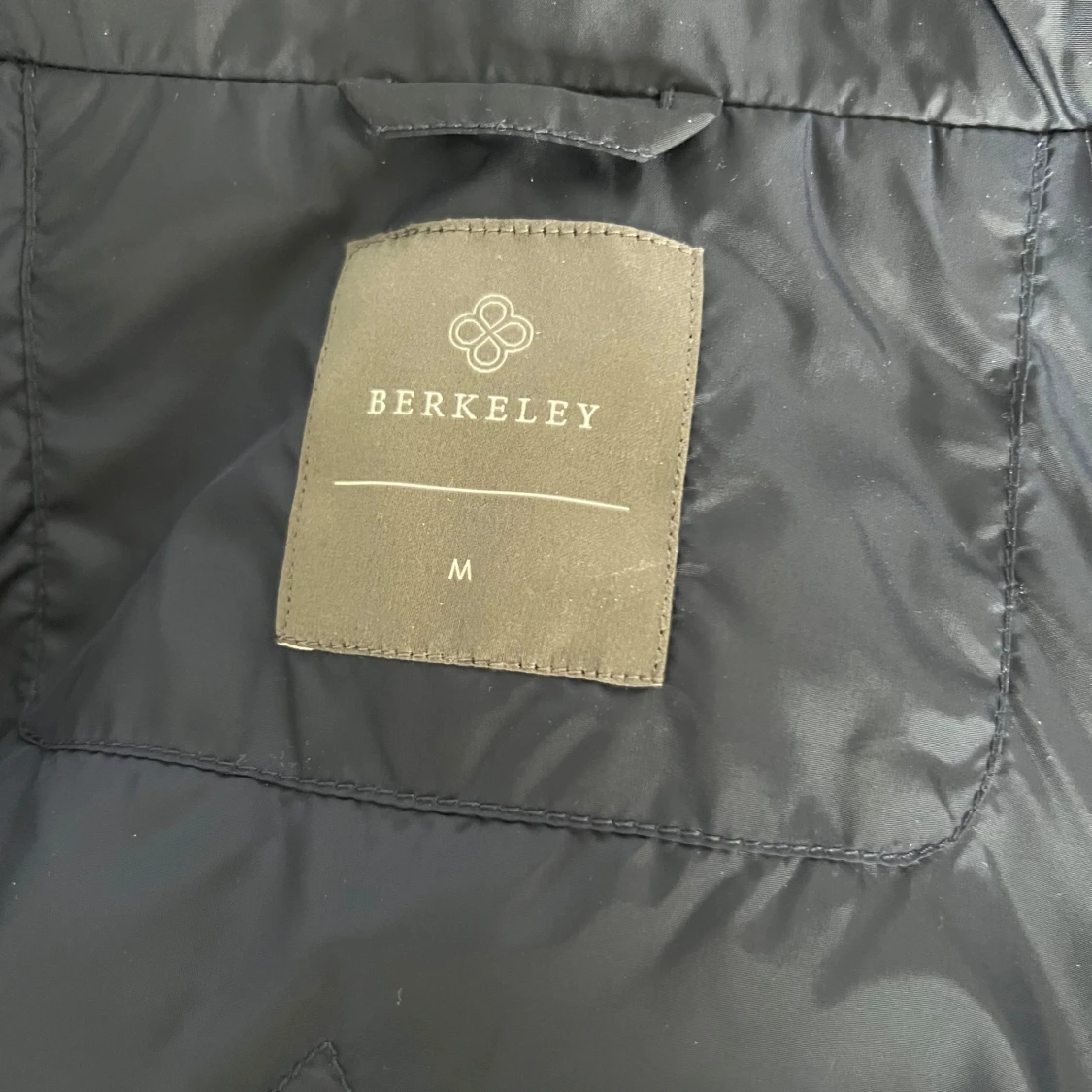 Mörkblå väst från Berkeley - 3