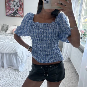 rutig topp - så söt rutig topp