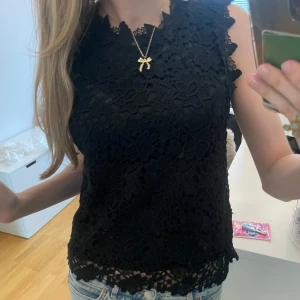 Svart topp - Bra skick storlek s❣️