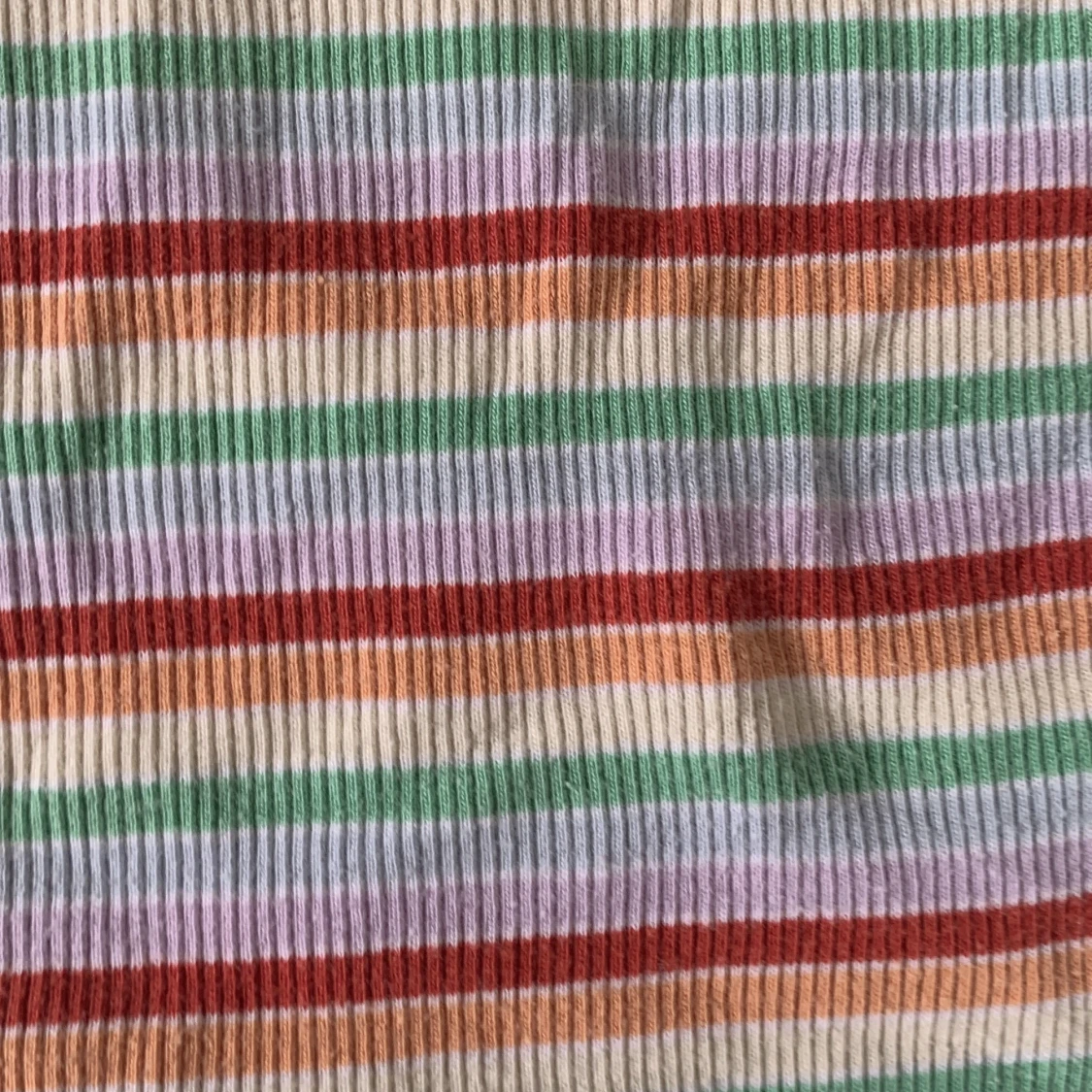 Randig ribbad t-shirt - 91