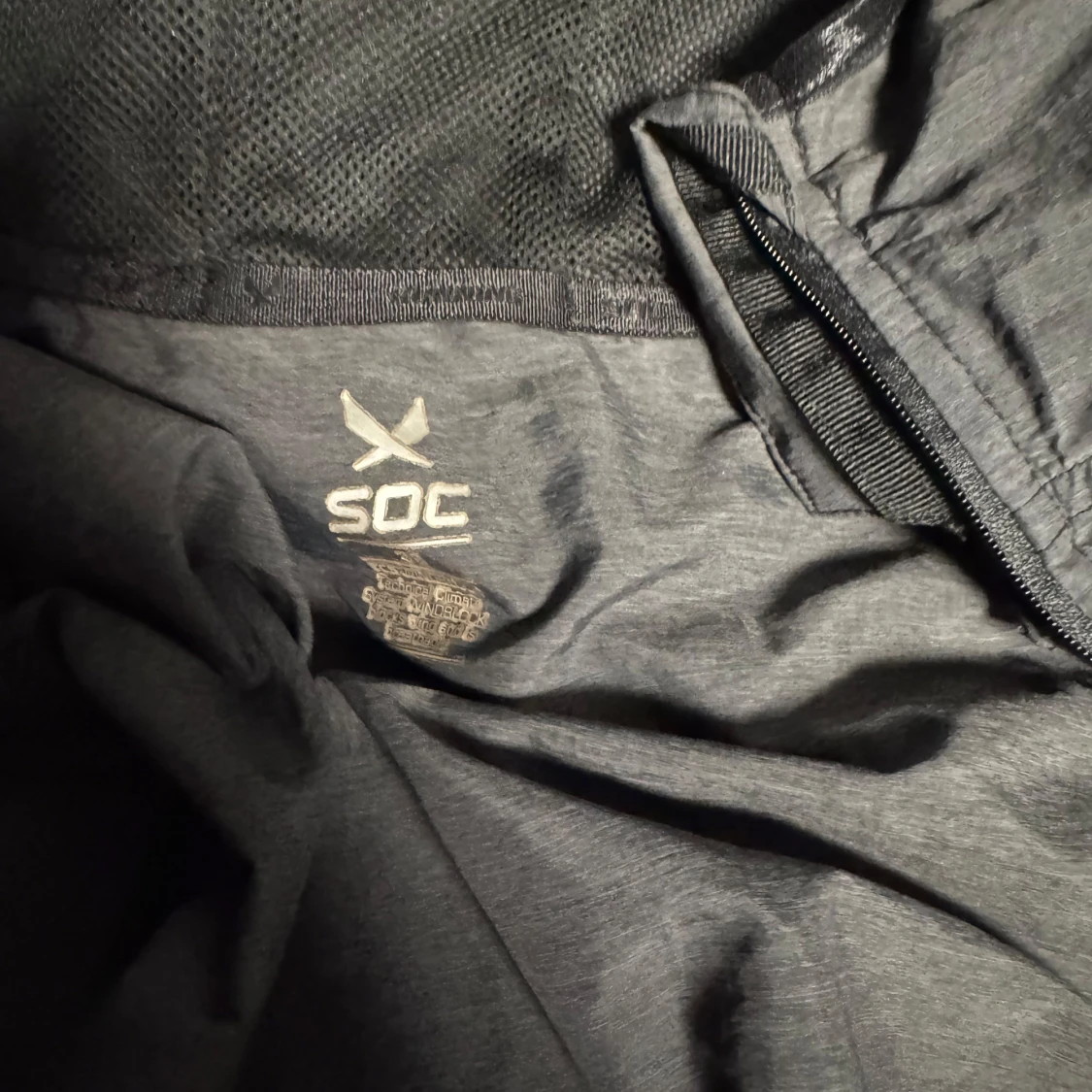 Grå vindjacka från SOC - 90