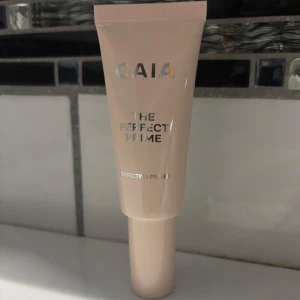 The Perfect Prime från CAIA - Säljer en primer från CAIA, 'The Perfect Prime'. Helt oanvänd, aldrig ens öppnad