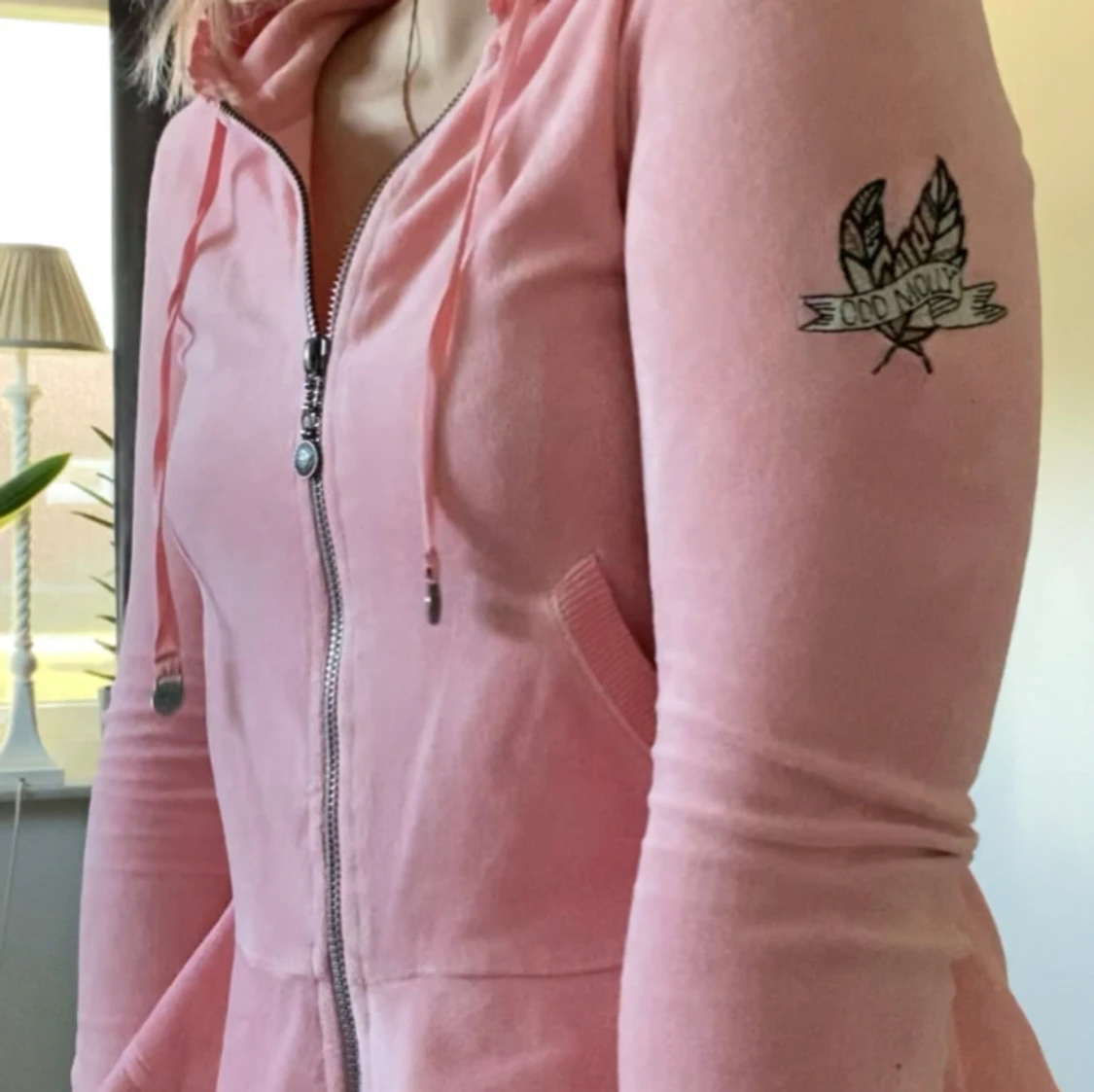 Rosa odd molly munkjack - 92