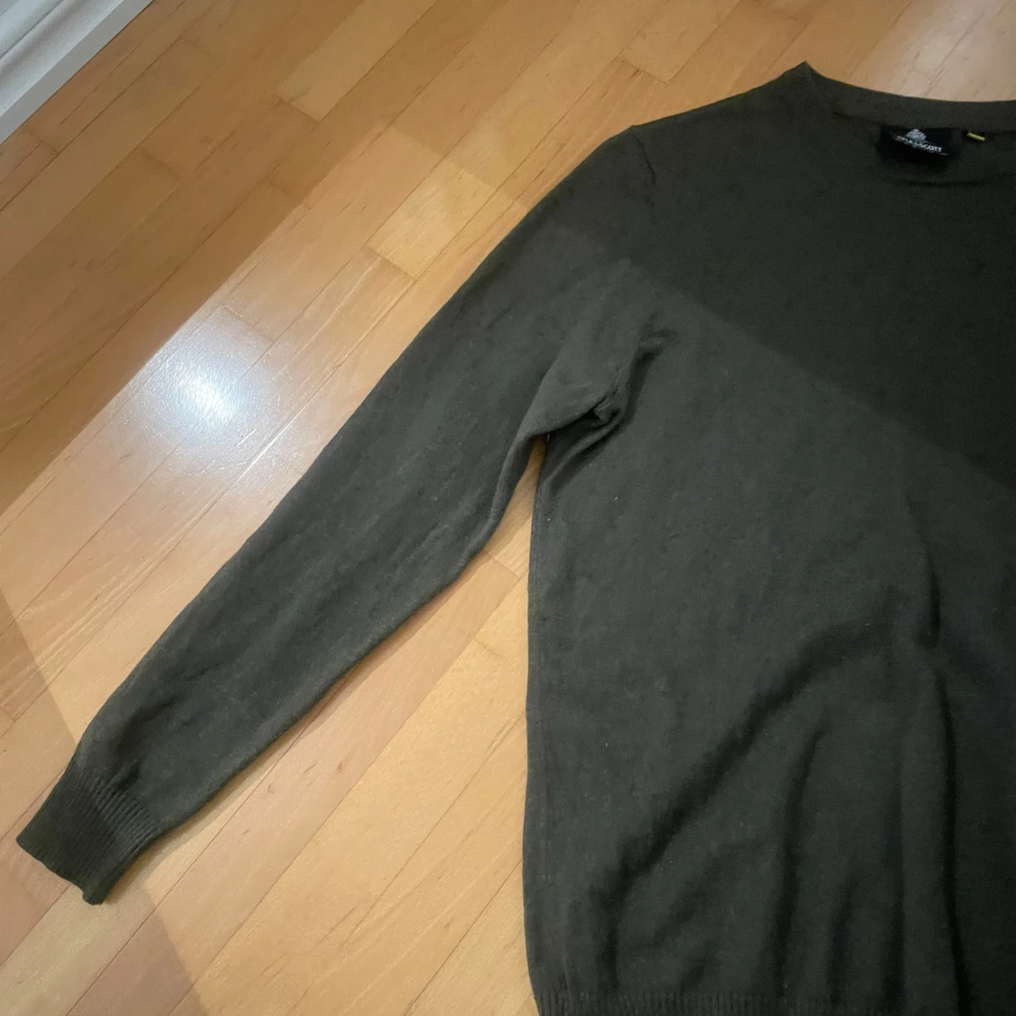 Grön tröja från Lyle & Scott - 90