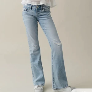 Gina jeans  - Jeans ifrån Gina Young i storlek 164. Bra skick. Skriv för fler bilder 😊