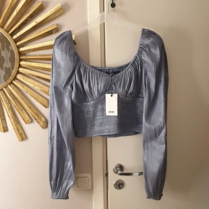 Blus - Blus från Bikbok 