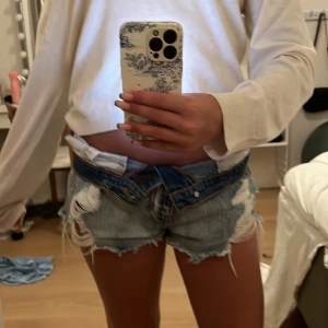 Jeans shorts - Jätte snygga jeansshorts ifrån hollister i storlek xs