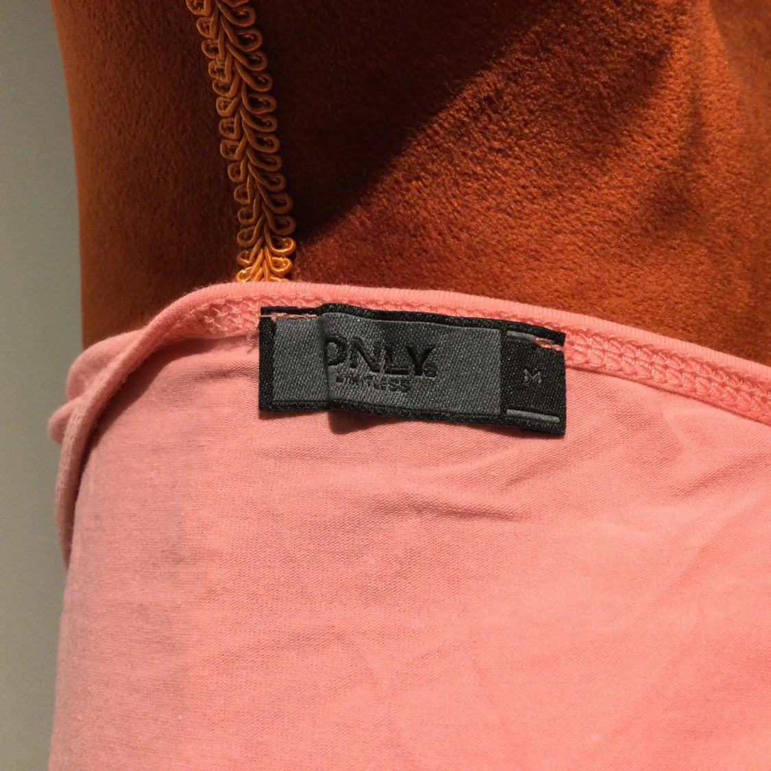 Rosa/korall klänning Only i bomull stl: M - 3