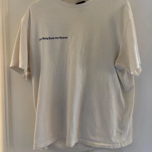 Tshirt - Tshirt från HM