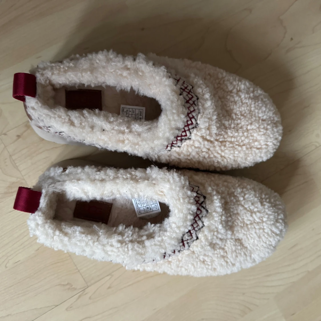 Uggs ugg tazz tofflor  - 92