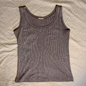 Glitter linne - Glittrigt svart/silver linne uppskattad storlek M eller 40 😇