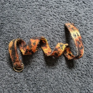 Fabric Surgery distressed belt - Distressed bälte från Fabric Surgery. Bältet är i nyskick. 