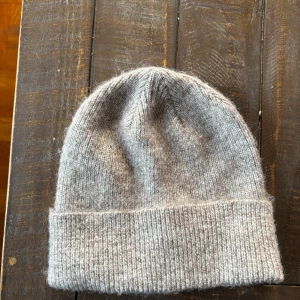 Mössa Åhléns dam  - Aldrig använd endast testad