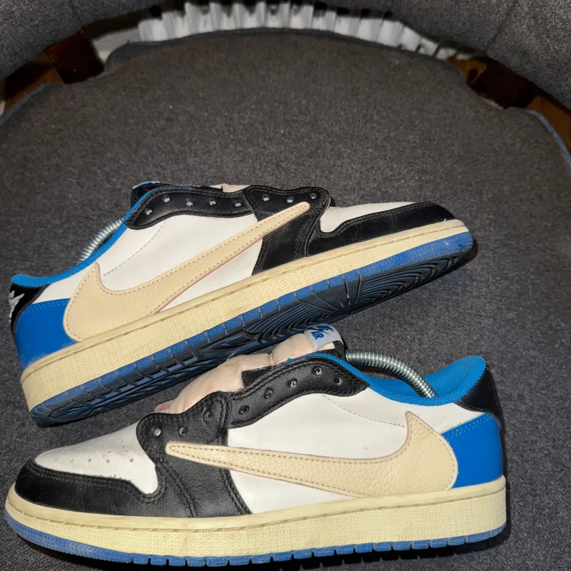 Air Jordan 1 Retro Low OG SP Fragment X Travis Scott
