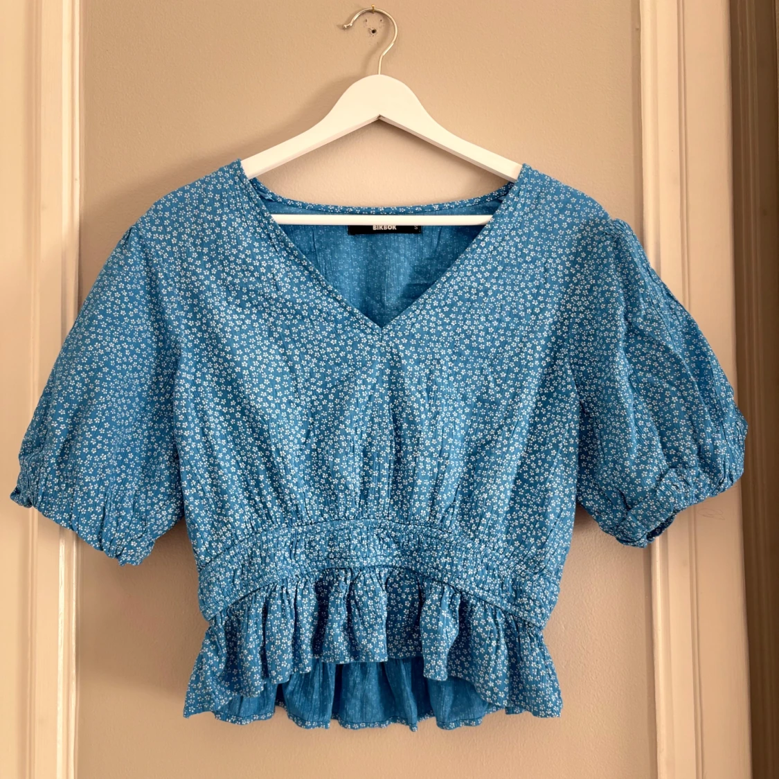 Blå blus från BikBok - 2