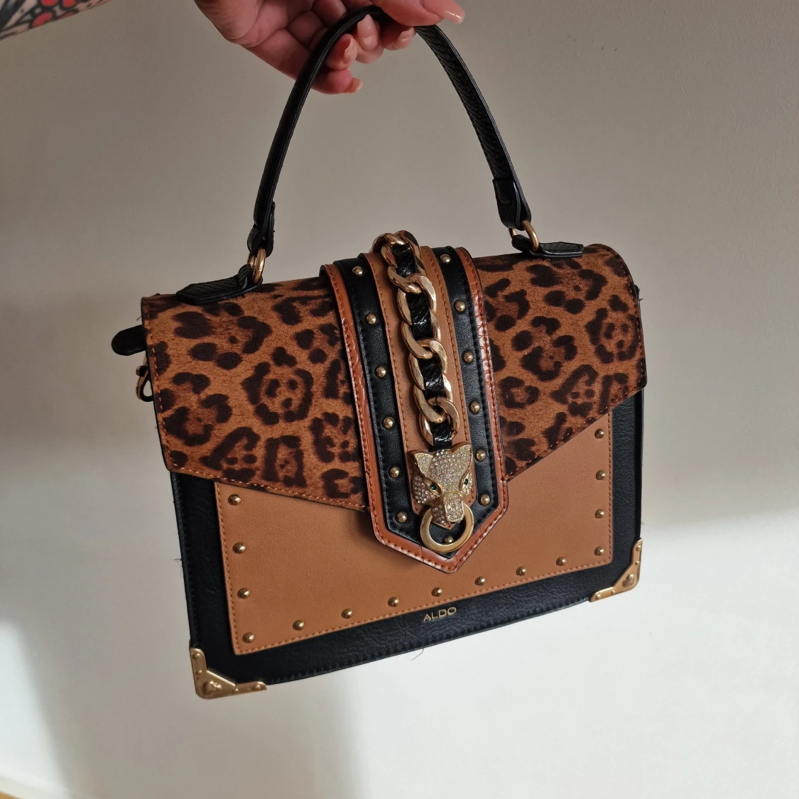 Leopardmönstrad handväska från Aldo