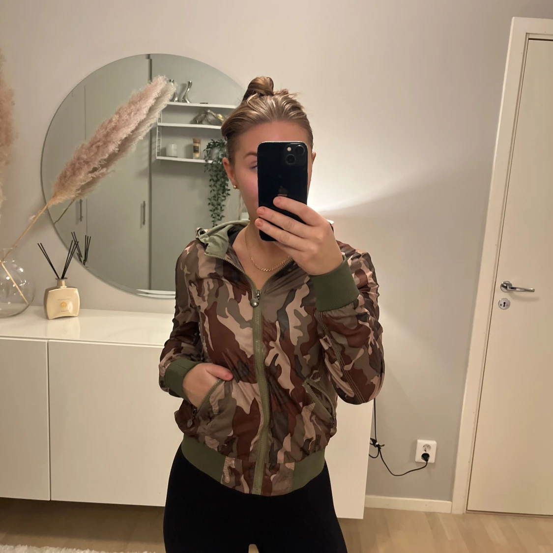 Camouflagejacka från Fantasy