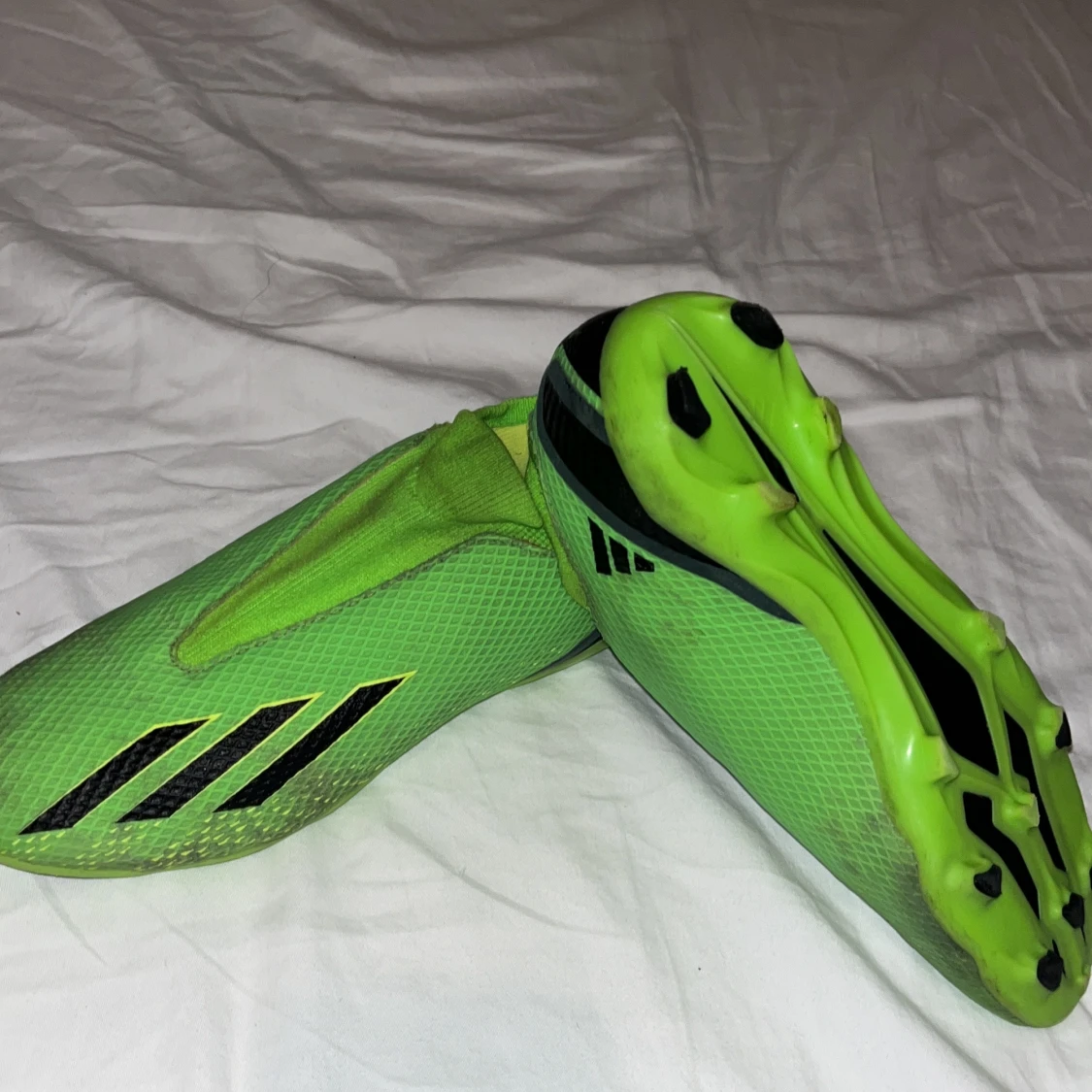 Gröna fotbollsskor från Adidas - 4