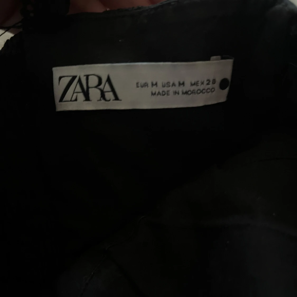 Svart klänning från Zara - 90