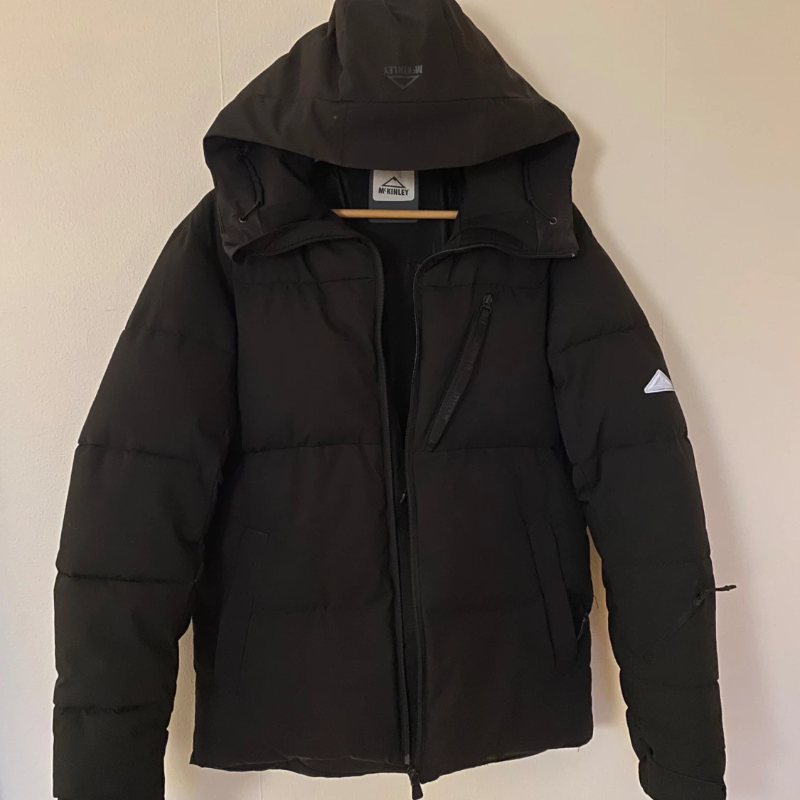 Svart pufferjacka från McKinley - 92