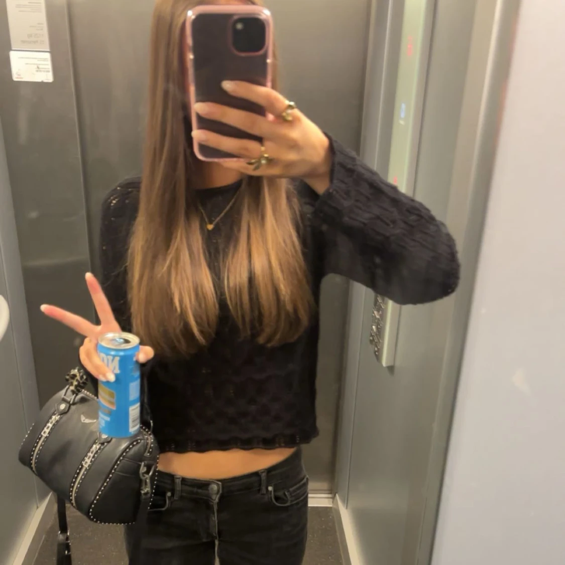 Svart stickad tröja - 90