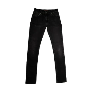 Nudie ”Skinny Lin” jeans - - Strlk: W28, L32 - Skick: 9/10 - Perfekt till vardagen men även festligare tillfällen! - Priset är diskuterbart! - Gratis frakt! - Skambud ignoreras! - Nypris: 1699:-, vårt pris: 549:-