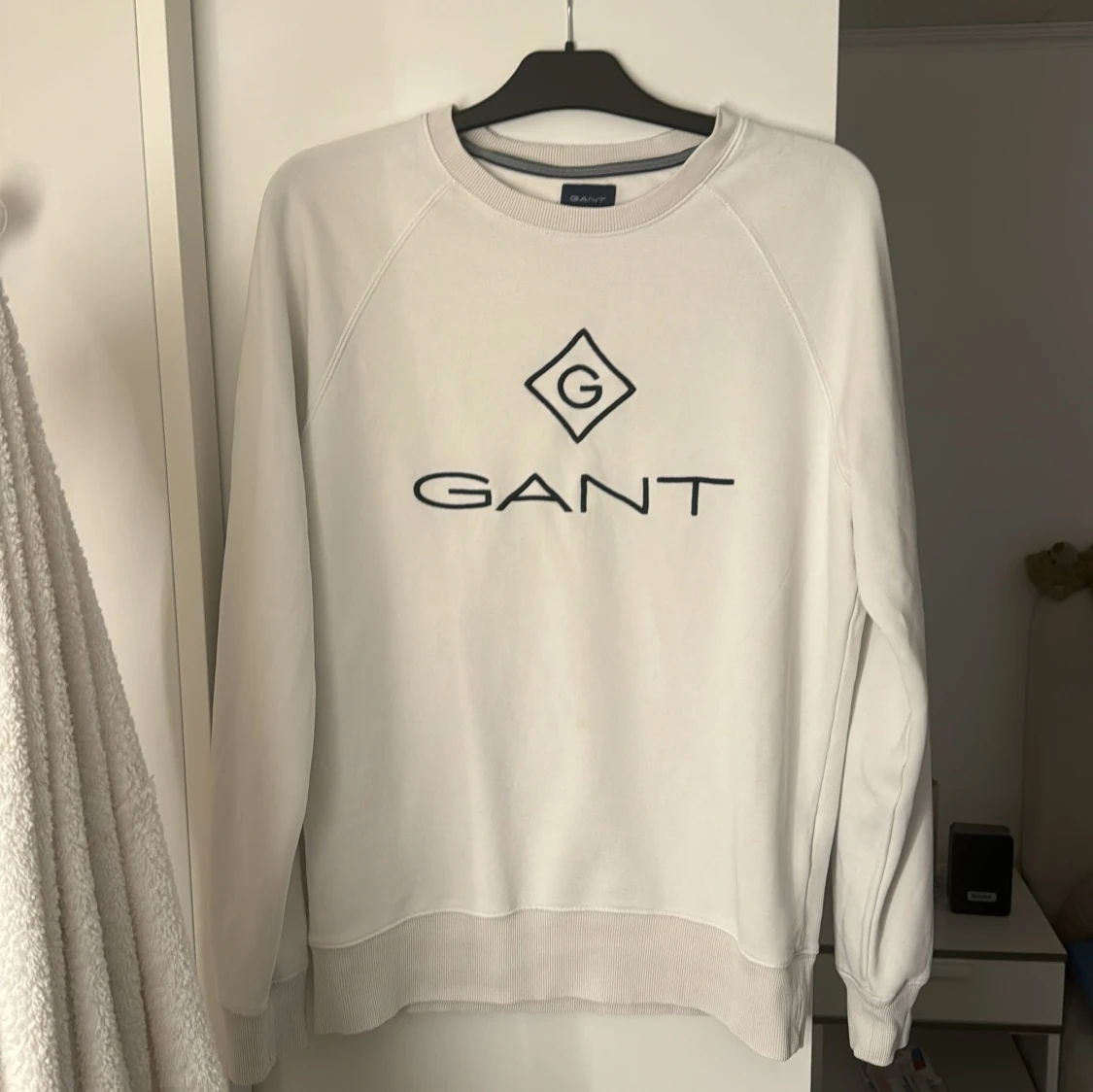 Vit sweatshirt från GANT
