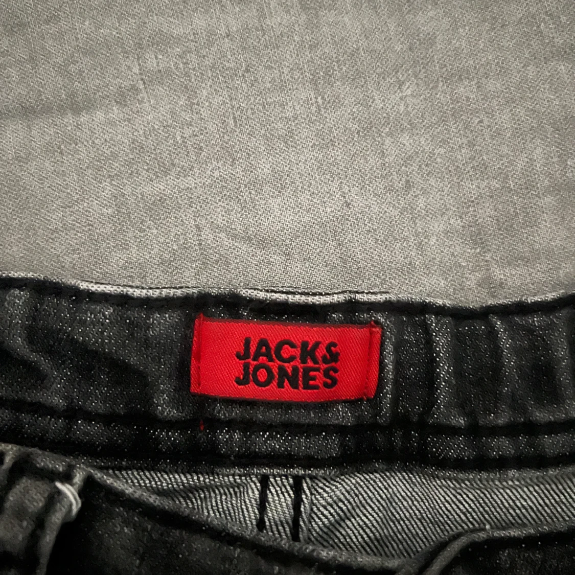 Svarta jeans från Jack & Jones - 1