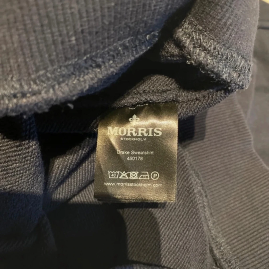 Mörkblå sweatshirt från Morris - 2