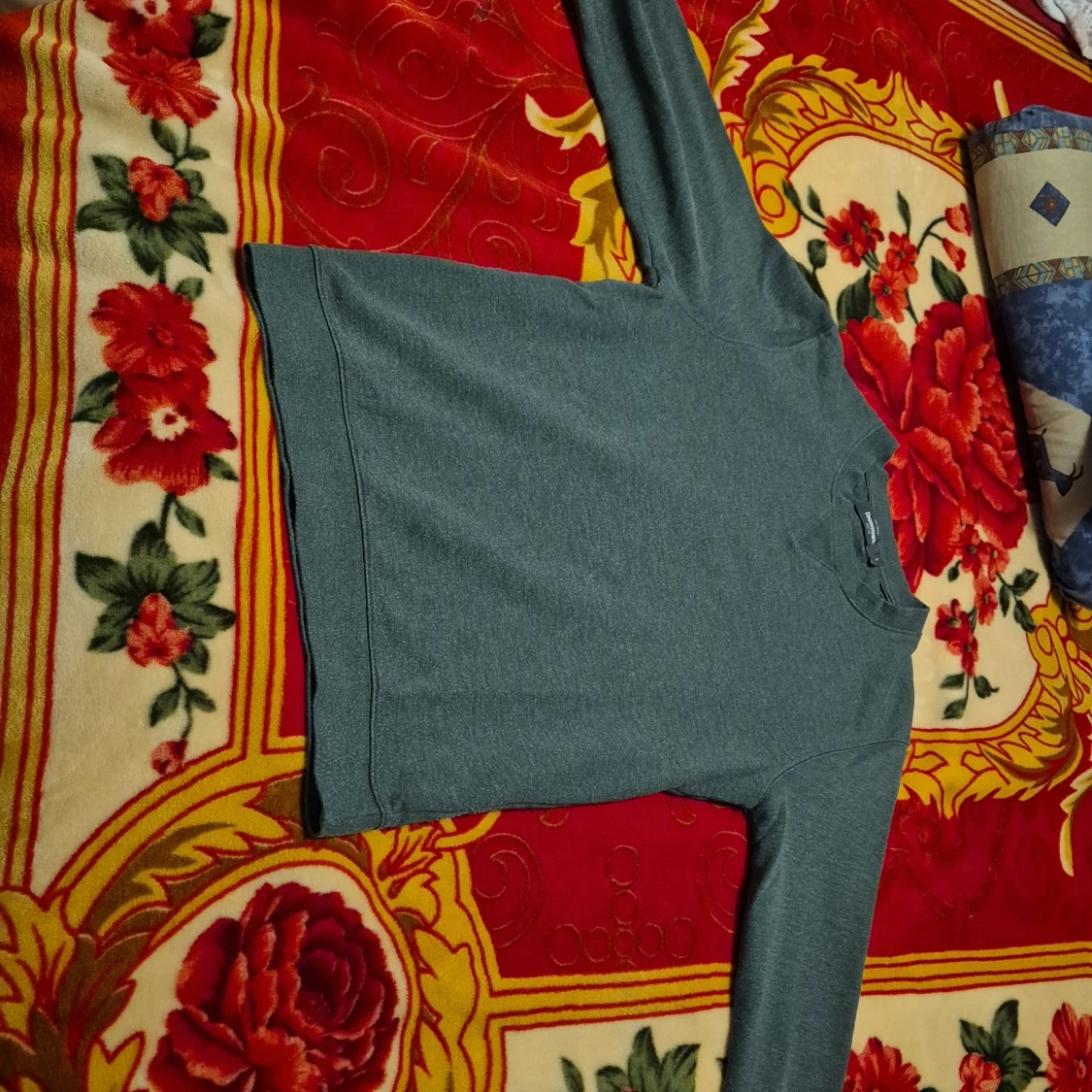 Grön grå- tröja från Dressmann - 3