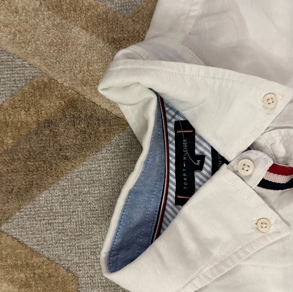 Vit linneskjorta från Tommy Hilfiger - 2