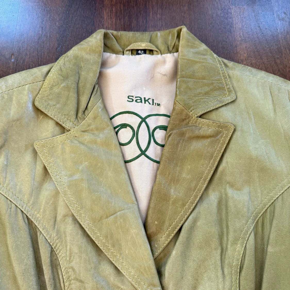 Grön mockajacka från Saki - 1