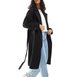 Svart kappa - Svart kappa från Bershka i storlek XS. Fint skick!