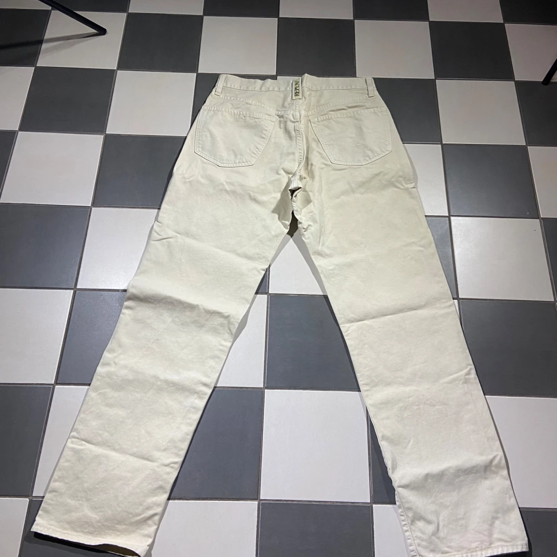 Beige jeansbyxor från Replay - 1