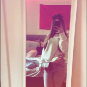 Ljusblå jeans från Levis - Säljer ett par ljusblå  jeans ifrån lager 157 för 100 kr. Dom är i storlek xs full lenght alltså i norlom långd inte extra långa eller extra korta vid frågor är det bara att höra av sig❤️