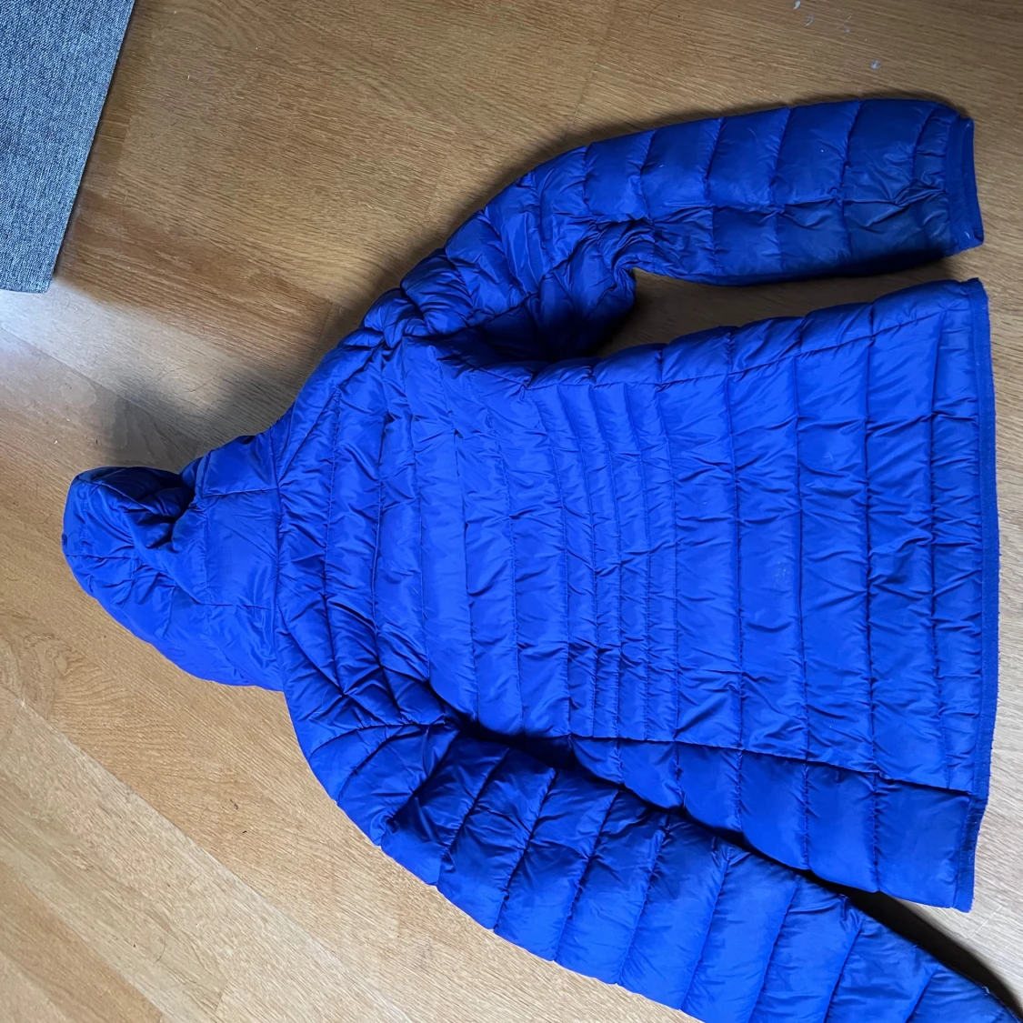 Blå dunjacka från Everest - 90