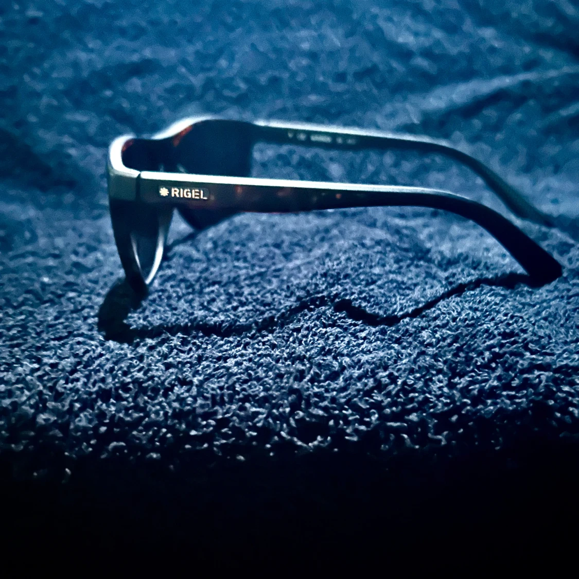 Solglasögon från Rigel - 90