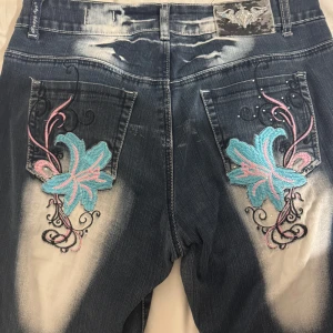 Vintage crazy age low waist jeans  - Crazy age jeans vintage som inte säljs längre använt få gånger lågmidjade straight jeans