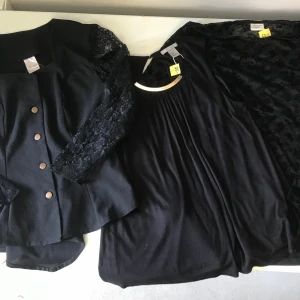 Klädpaket finkläder storlek S - Sex plagg alla i storleken s eller 36. Mycket snygga kläder, två klänningar och fyra toppar från bland annat Lindex och Bik Bok.