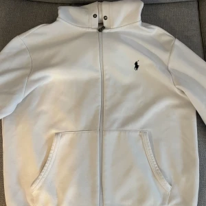 Ralph lauren vit hoodie  - Storlek m 