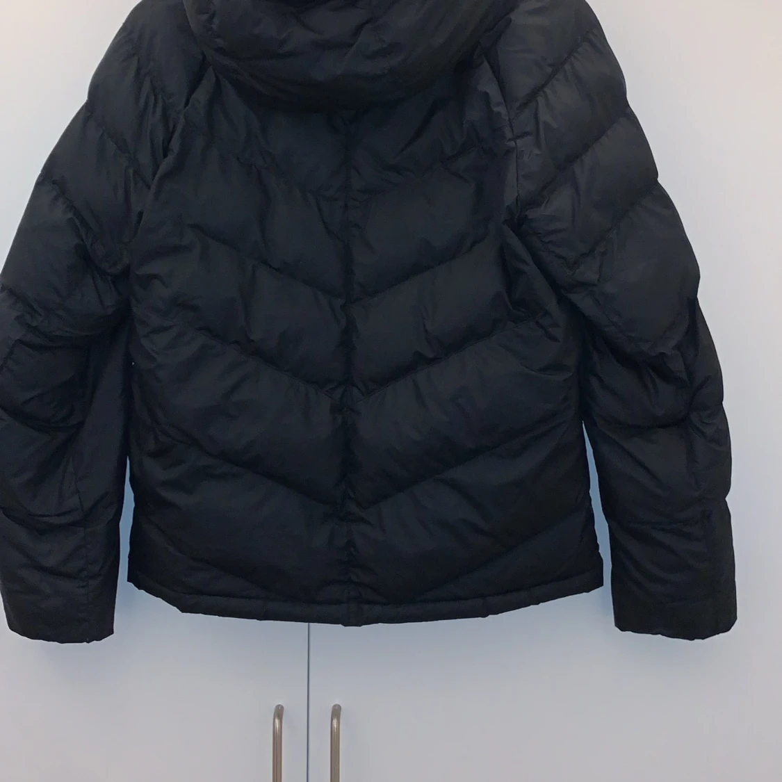 Svart pufferjacka från Nike - 90