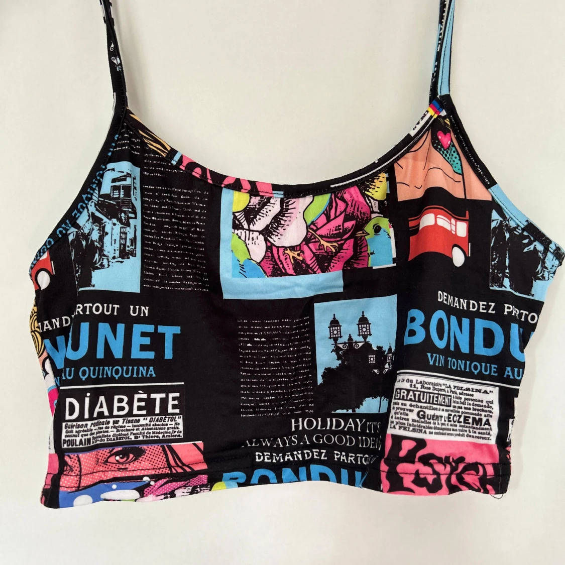 Färgglatt bikini-set med textmönster - 90