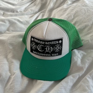 Chrome Hearts trucker - En galet snygg Chrome Hearts keps!! Vet ej om den är äkta, därav priset…