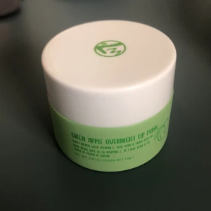 W7 green apple overnight lip mask - Helt ny oöppnad w7 green apple lip mask💕🍏 köp gärna bundle💕