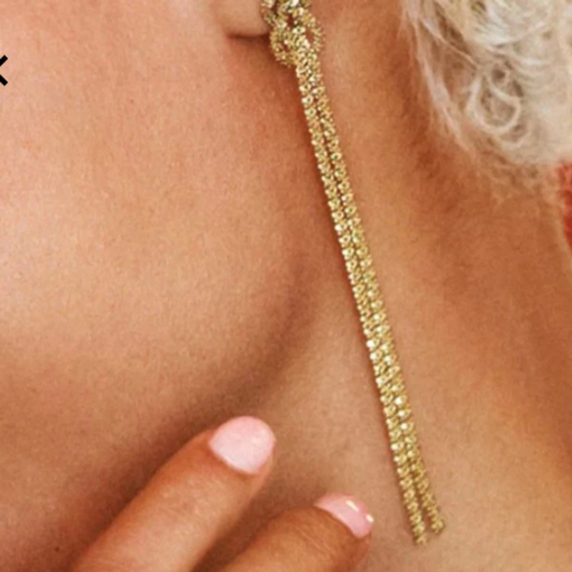 Guldörhängen med flätad design - 90