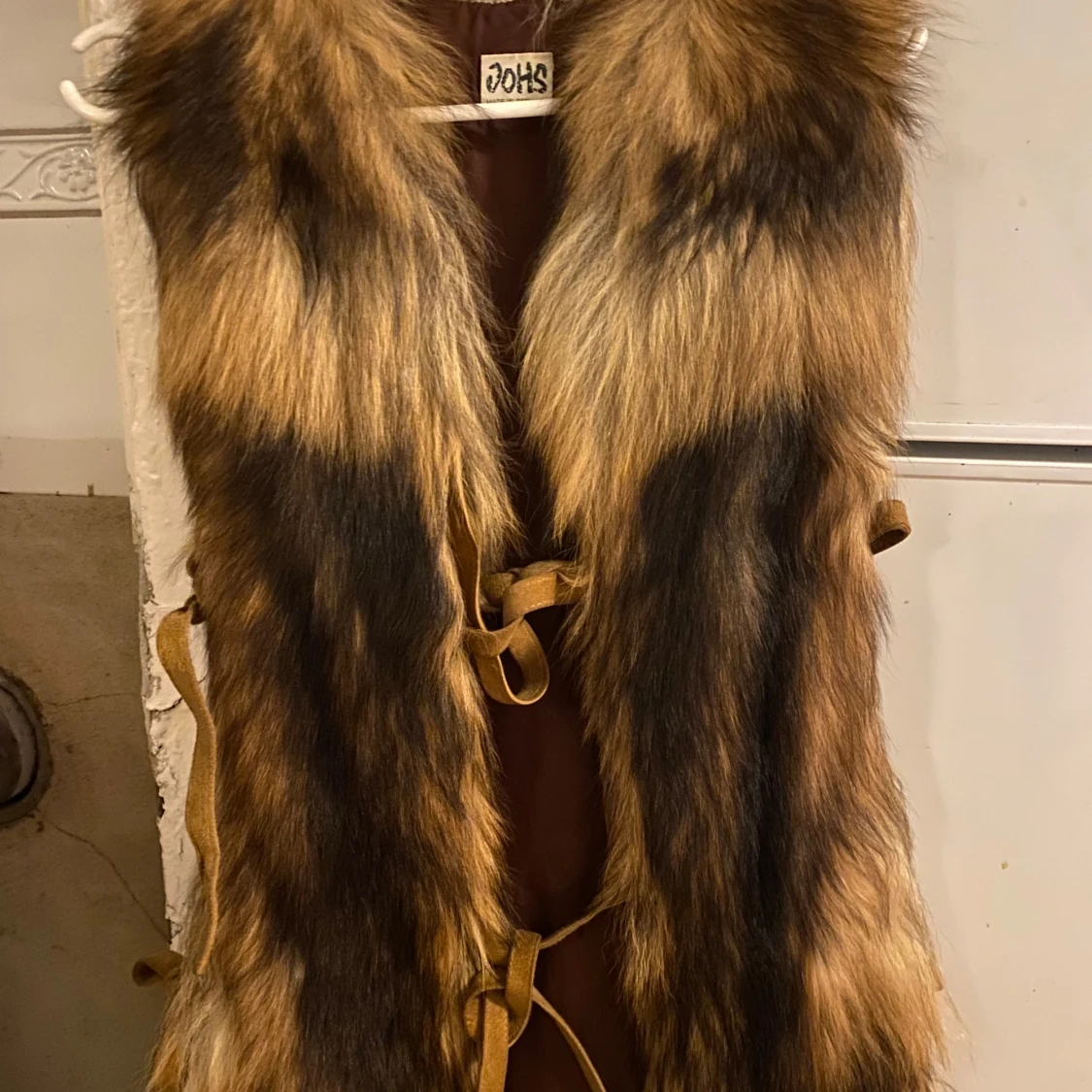 Brun pälsväst äkta - 91