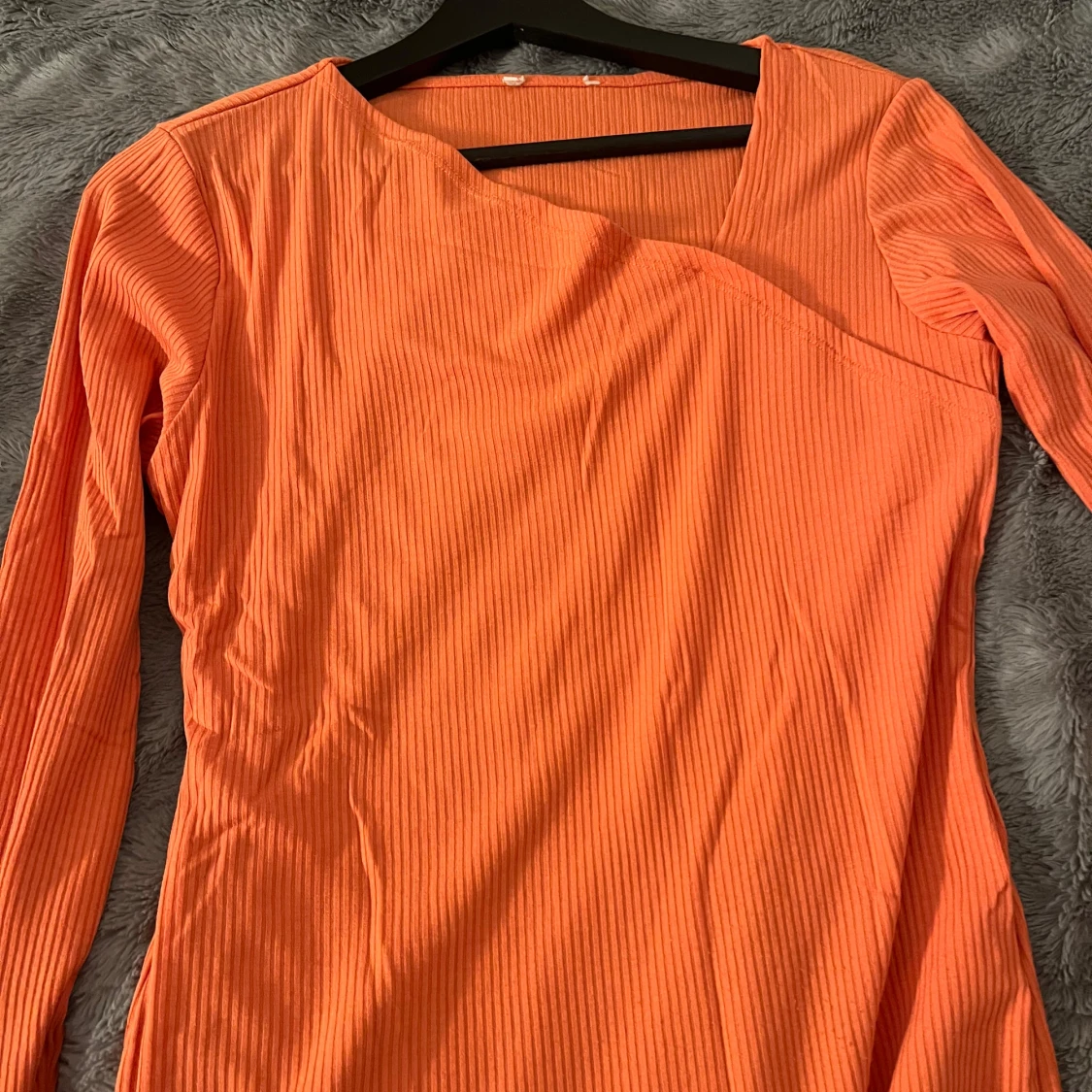 Asymmetrisk tröja - 90