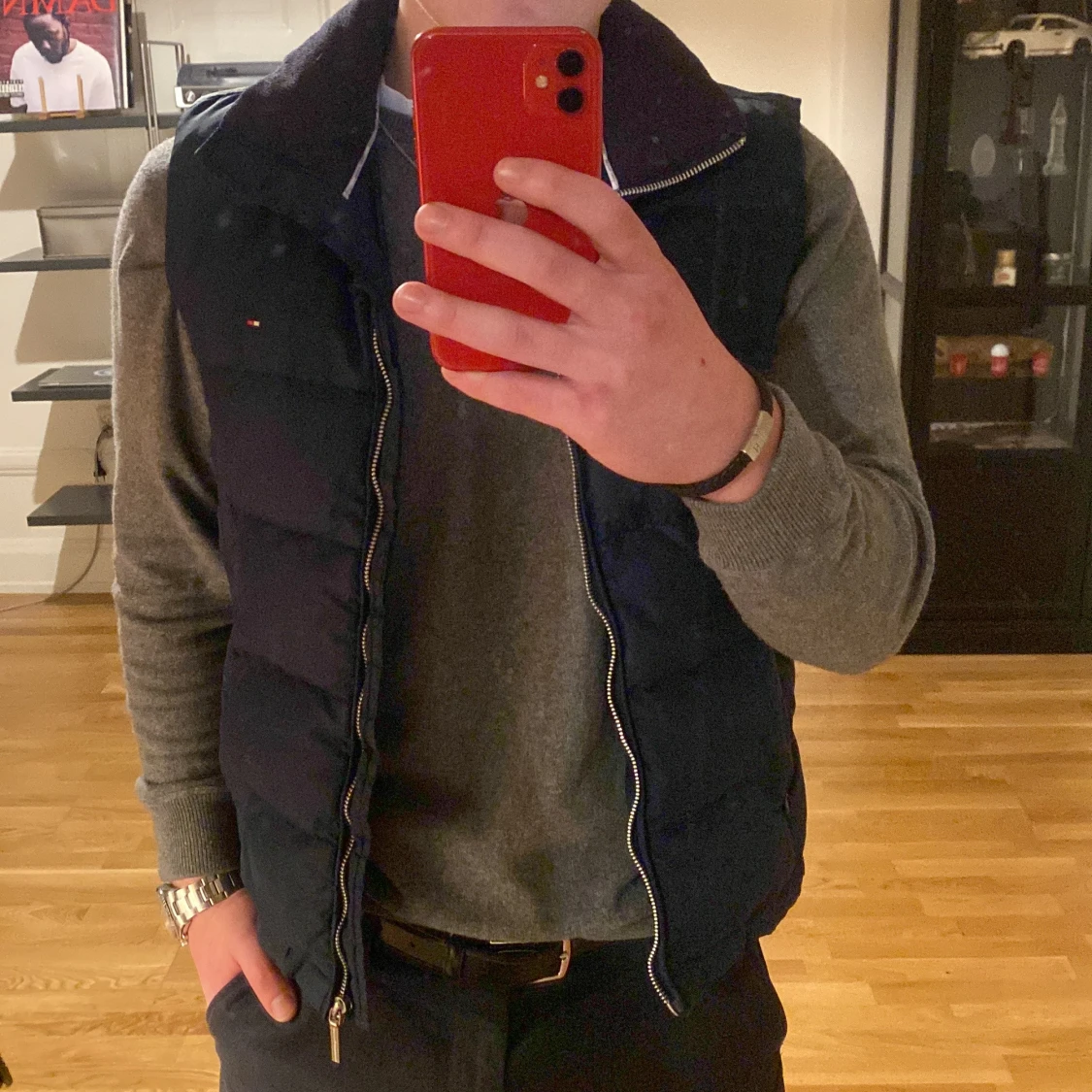 Mörkblå dunväst från Tommy Hilfiger - 90